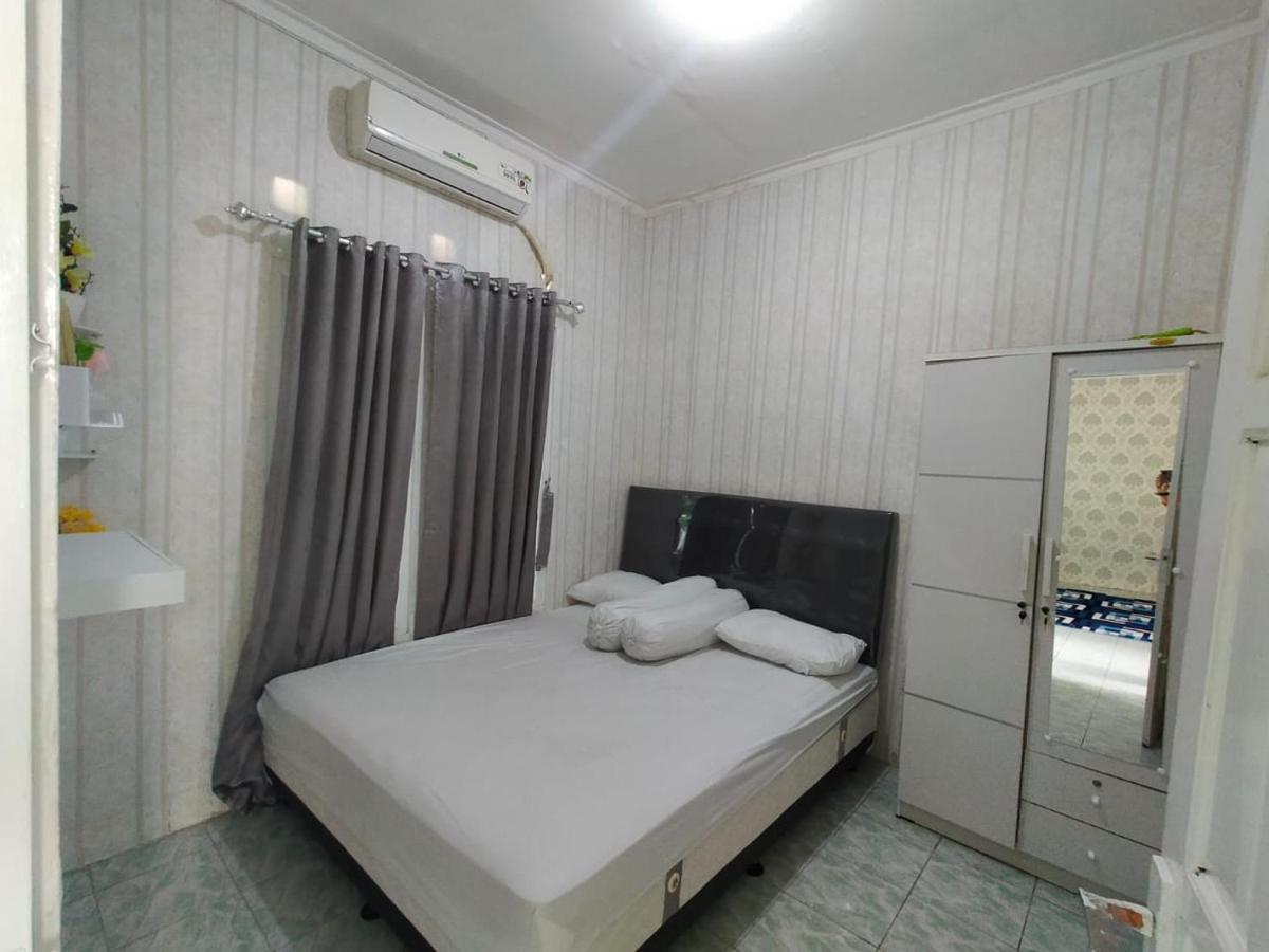 Shifana Homestay Syariah 日惹 外观 照片